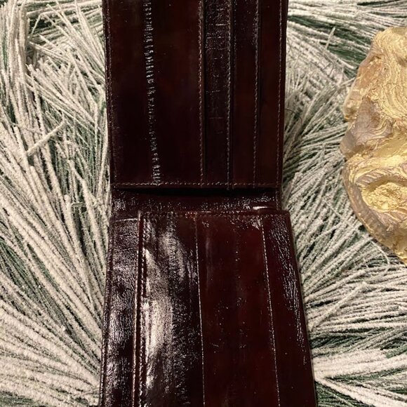 Lee Sands Eel Skin Wallet - Picture 3 of 4